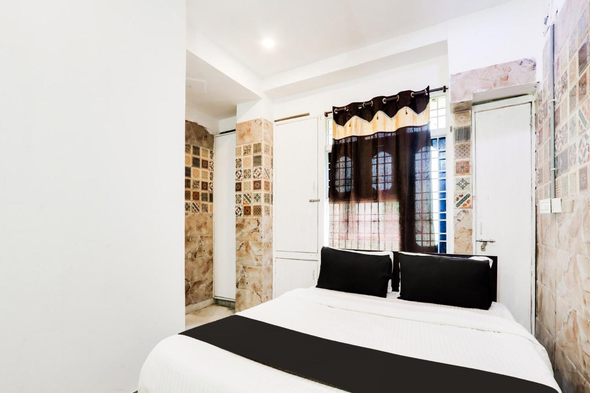 Hotel O City Inn Luxury Rooms Warangal Ngoại thất bức ảnh