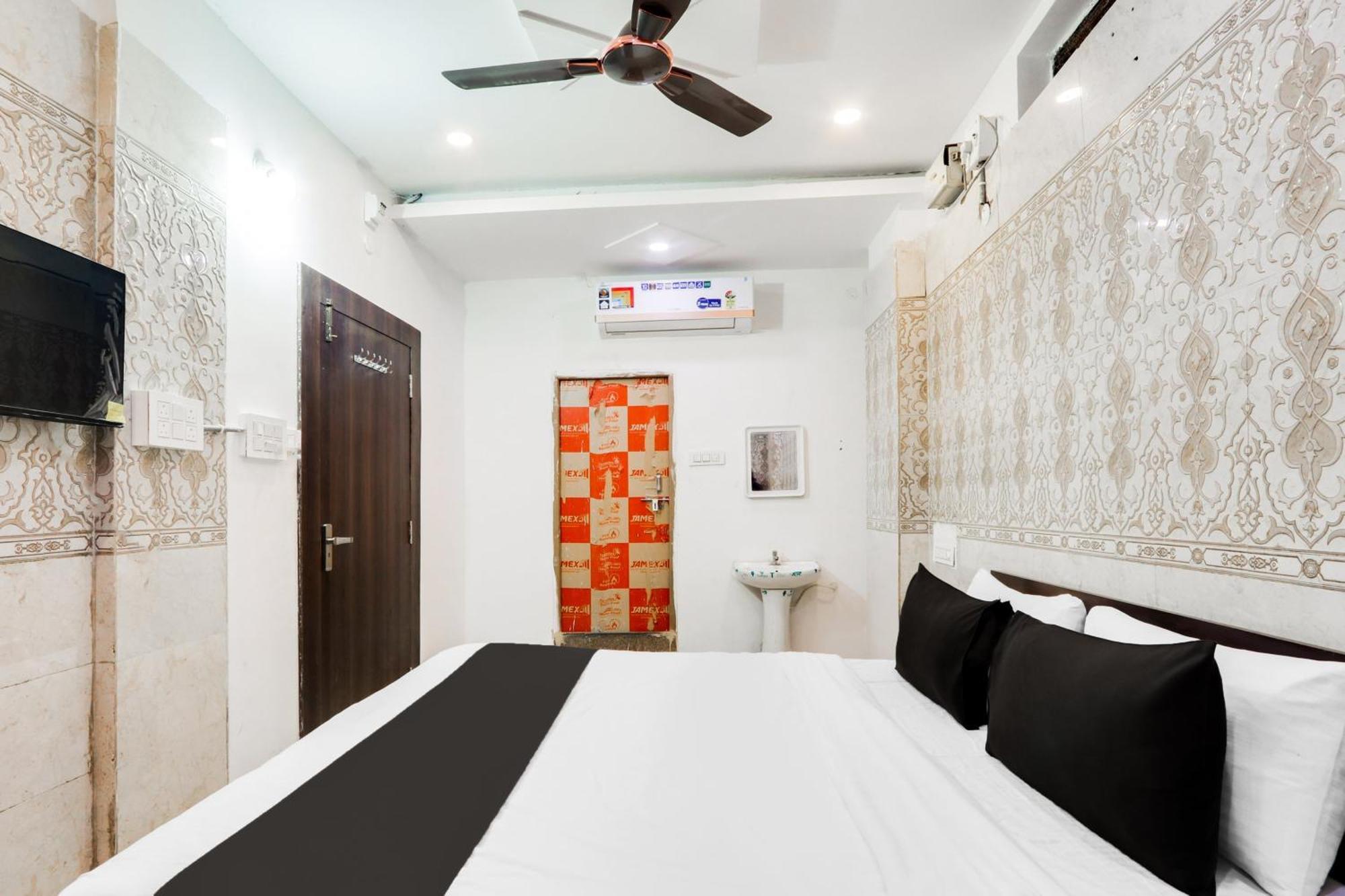 Hotel O City Inn Luxury Rooms Warangal Ngoại thất bức ảnh