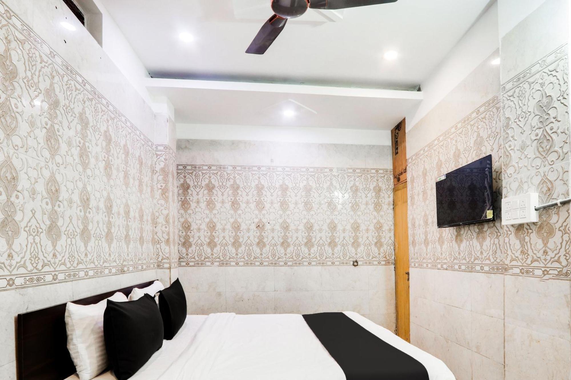 Hotel O City Inn Luxury Rooms Warangal Ngoại thất bức ảnh