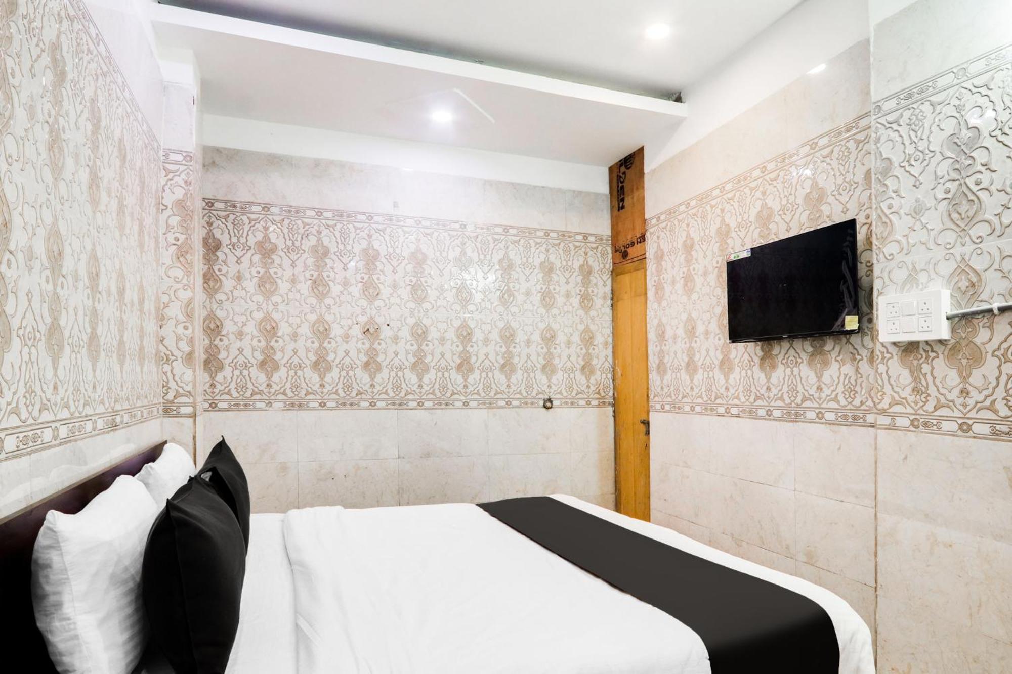 Hotel O City Inn Luxury Rooms Warangal Ngoại thất bức ảnh